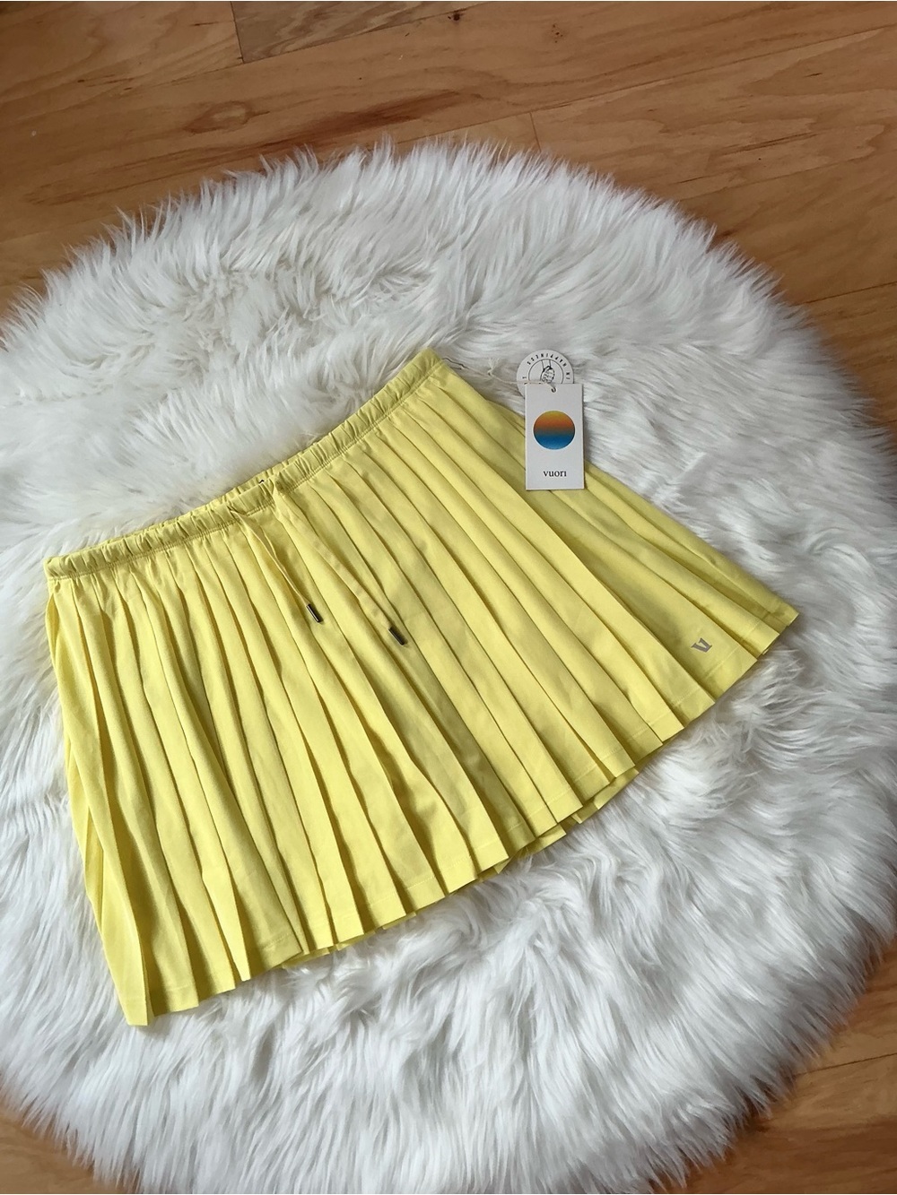 NWT Vuori Clementine Pleated Skirt in Sunshine Size Large